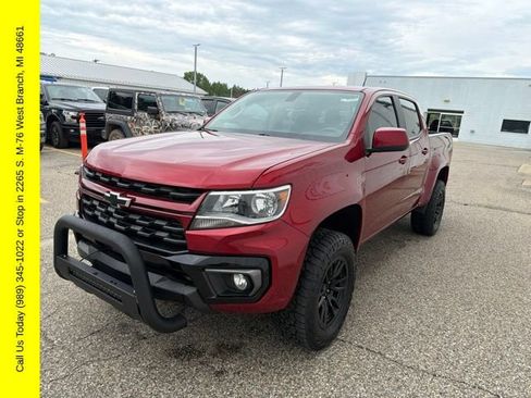 Used 2022 Chevrolet Colorado LT w/ LT Convenience Package AWD/4WD image 10