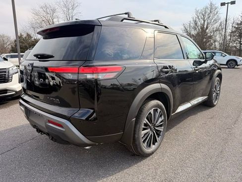 New 2026 Nissan Pathfinder Platinum w/ Cargo Package image 5