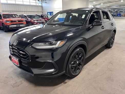 Used 2025 Honda HR-V Sport image 7