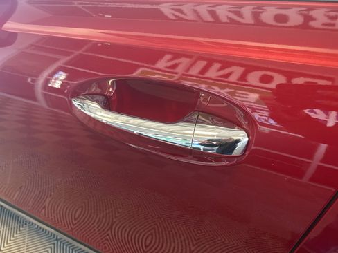 Used 2020 Mercedes-Benz GLB 250 GLB 250 image 10