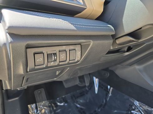 Used 2024 Subaru Outback Limited AWD/4WD image 29