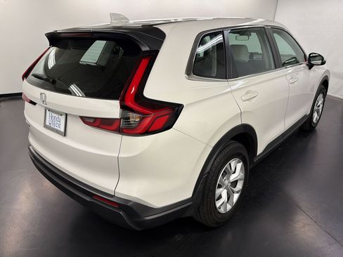Certified 2023 Honda CR-V LX image 9