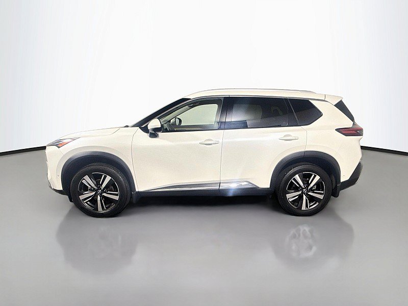 Certified 2023 Nissan Rogue Platinum w/ Platinum Premium Package AWD/4WD image 4
