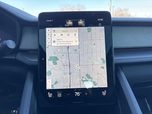 Used 2021 Polestar Polestar 2 w/ Performance Package image 26