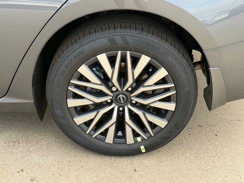 New 2026 Nissan Altima 2.5 SV AWD/4WD image 23