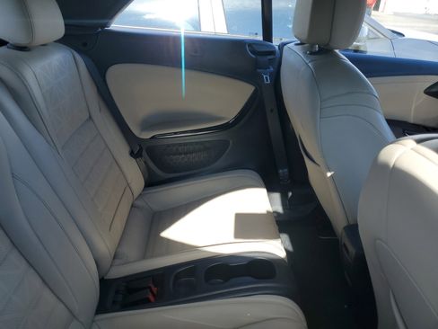 Used 2016 Buick Cascada Premium image 3