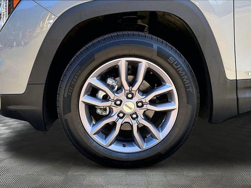 Used 2023 GMC Terrain SLT AWD/4WD image 29
