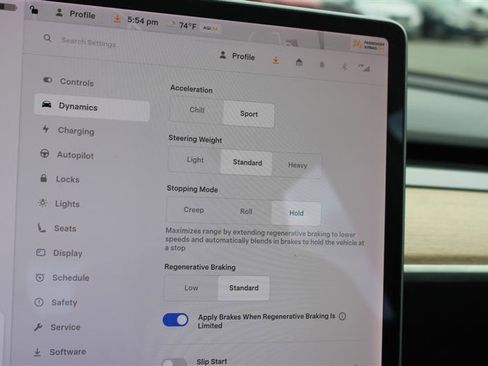 Used 2018 Tesla Model 3 Long Range AWD/4WD image 12