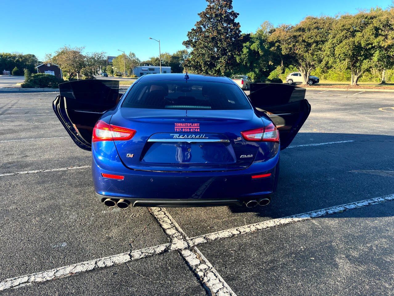Used 2015 Maserati Ghibli S Q4 AWD/4WD image 16