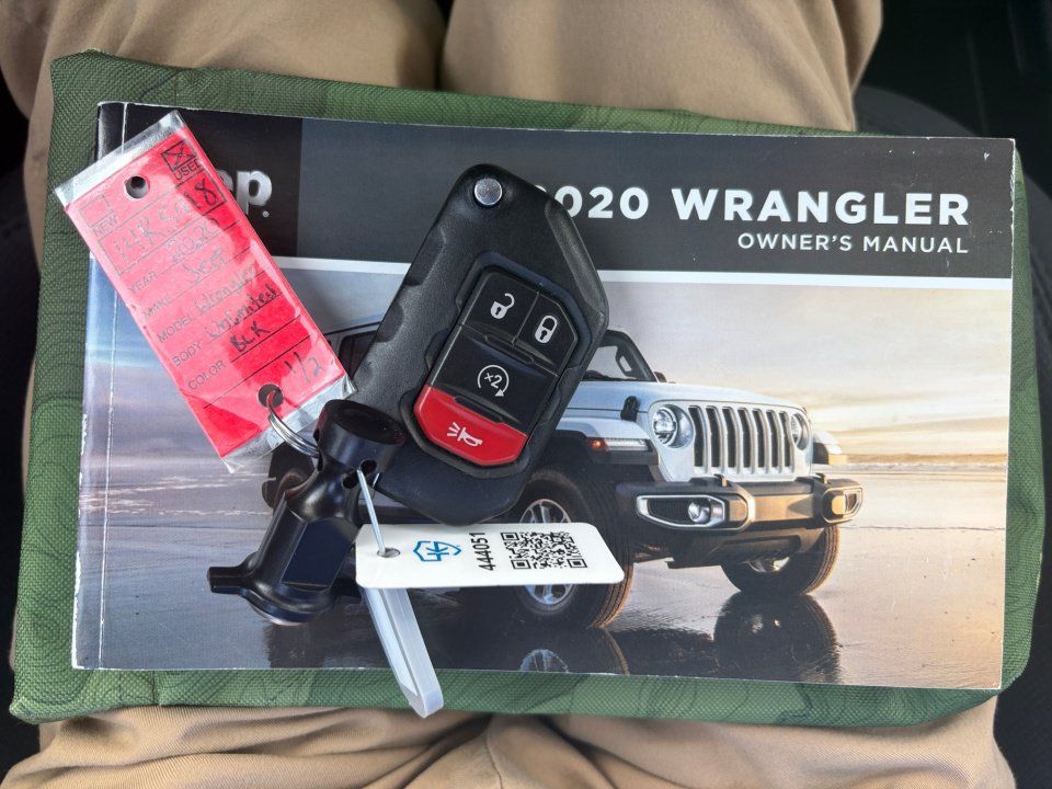 Used 2020 Jeep Wrangler Unlimited Sport AWD/4WD image 38