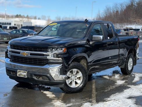 Used 2020 Chevrolet Silverado 1500 LT image 1