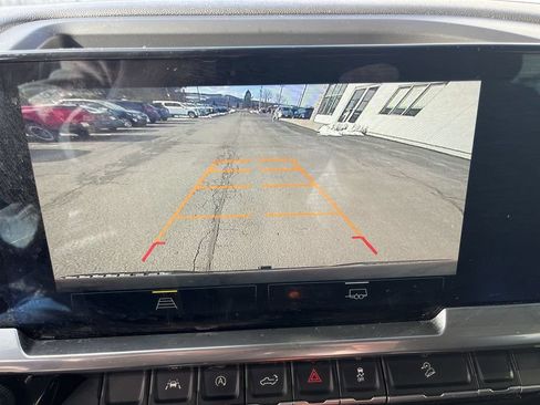 Used 2022 Chevrolet Silverado 1500 RST AWD/4WD image 14