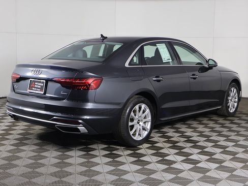 Used 2023 Audi A4 2.0T Premium image 10
