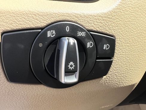 Used 2014 BMW X1 xDrive35i AWD/4WD image 9