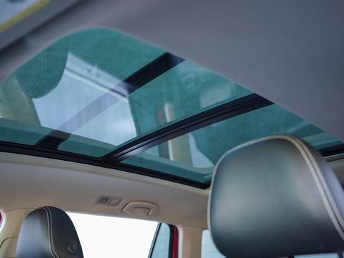 Used 2022 Volkswagen Atlas SEL Premium image 36