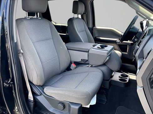 Used 2018 Ford F150 XLT AWD/4WD image 7