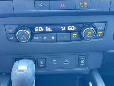 Certified 2024 Nissan Frontier SV w/ Technology Package image 15