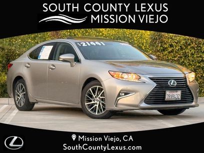 Used 2016 Lexus ES 350 w/ Navigation System Package