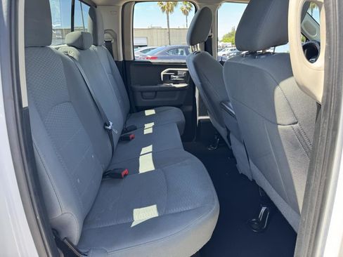 Used 2015 RAM 1500 Classic SLT RWD image 15