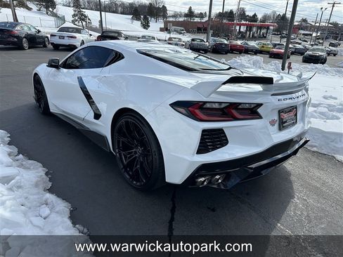 Used 2021 Chevrolet Corvette Stingray Preferred Cpe w/ Z51 Performance Package image 14