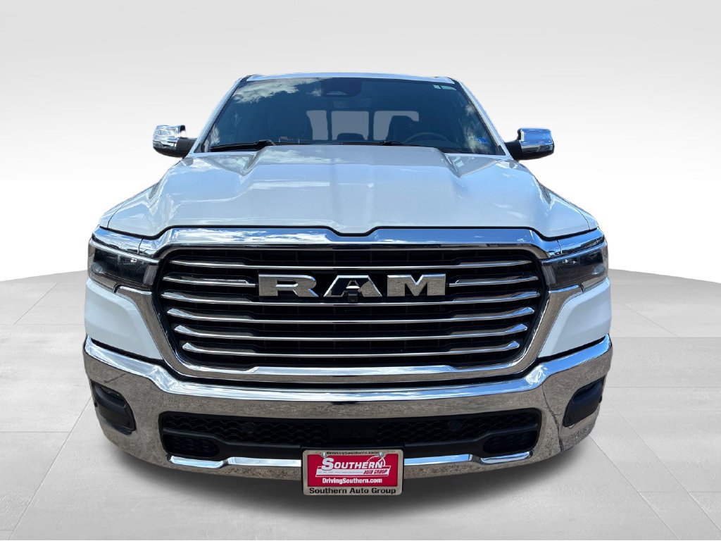 Used 2026 RAM 1500 Laramie AWD/4WD image 9