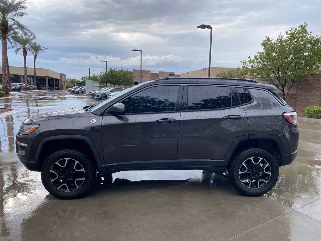 Used 2019 Jeep Compass Trailhawk w/ Leather Interior Group AWD/4WD image 4