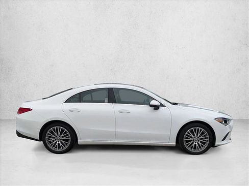 Used 2023 Mercedes-Benz CLA 250 image 4