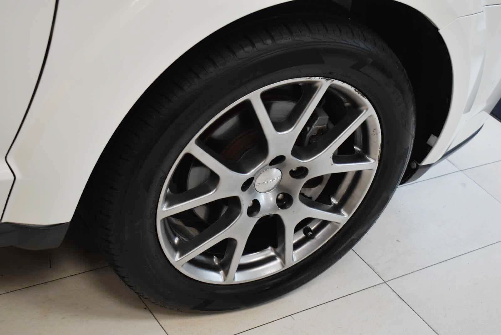 Used 2017 Dodge Journey GT FWD image 40