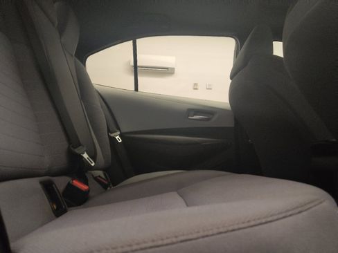 Used 2022 Toyota Corolla SE w/ SE Premium Package FWD image 19