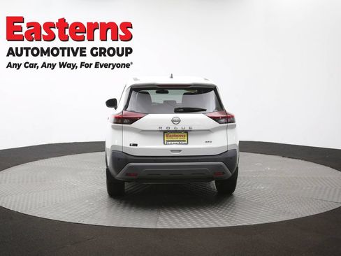 Used 2023 Nissan Rogue S AWD/4WD image 36
