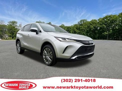 Used 2023 Toyota Venza Limited AWD/4WD image 1