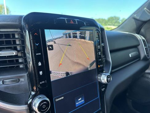 Used 2023 RAM 1500 Big Horn AWD/4WD image 28