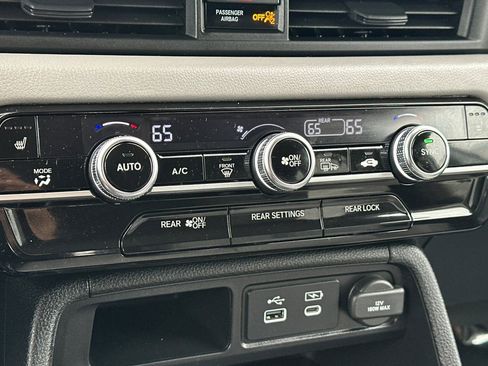 Used 2024 Honda Pilot EX-L image 22