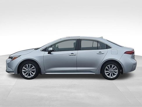 New 2026 Toyota Corolla XLE image 2