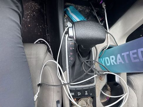 Used 2020 Kia Sportage LX AWD/4WD image 19