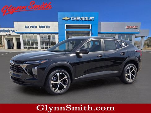 New 2026 Chevrolet Trax RS w/ Sunroof Package image 1