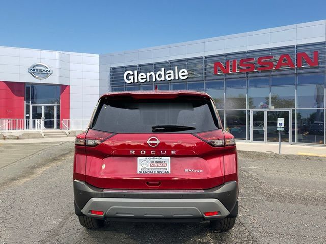 Used 2023 Nissan Rogue SV AWD/4WD image 5