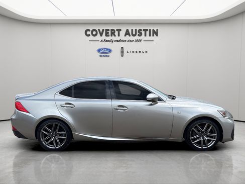 Used 2018 Lexus IS 350 F Sport image 6