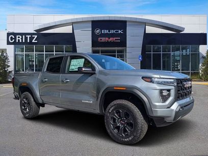 New 2025 GMC Canyon Elevation w/ Convenience Package