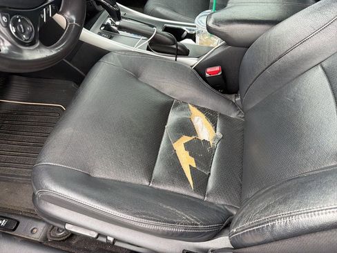 Used 2013 Honda Accord EX-L image 31