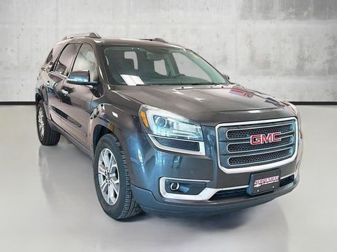 Used 2016 GMC Acadia SLT image 3