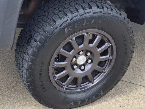 Certified 2022 Chevrolet Colorado ZR2 w/ Colorado ZR2 Bison Edition AWD/4WD image 6