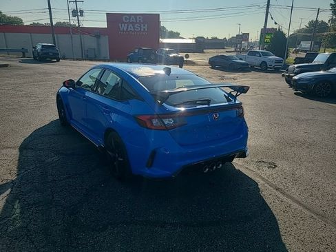 Used 2025 Honda Civic Type R image 4