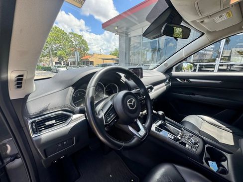 Used 2018 MAZDA CX-5 Touring FWD image 11