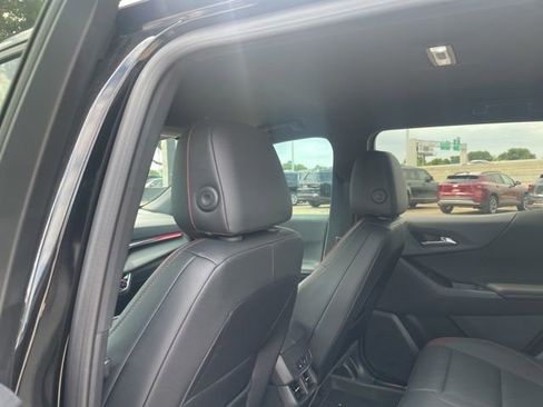 Used 2026 Chevrolet Equinox RS w/ Convenience Package III FWD image 9