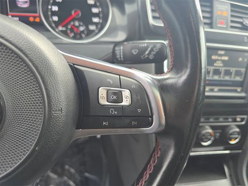 Used 2017 Volkswagen GTI S image 25