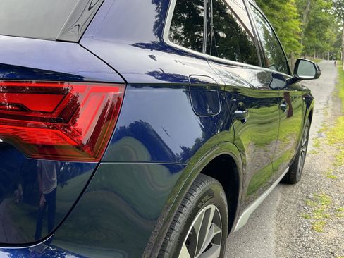 Used 2022 Audi Q5 2.0T Premium Plus w/ Premium Plus Package AWD/4WD image 14