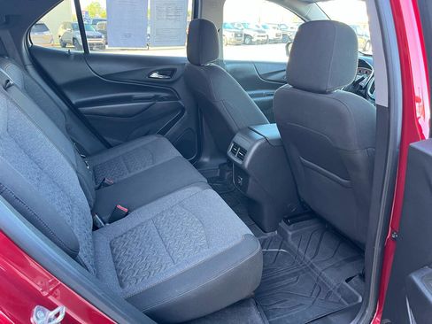 Used 2023 Chevrolet Equinox LT FWD image 10