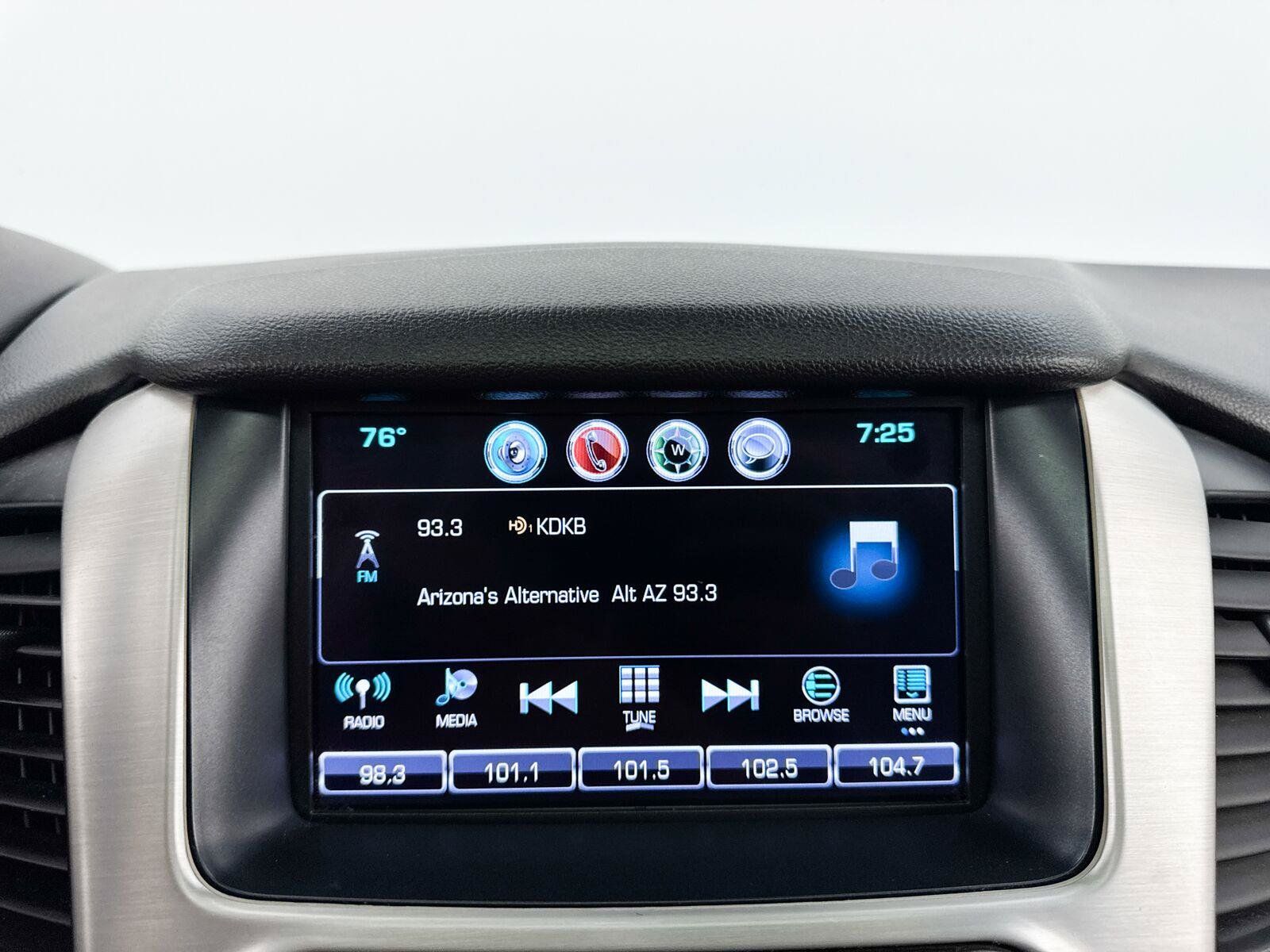 Used 2018 GMC Yukon SLT AWD/4WD image 9