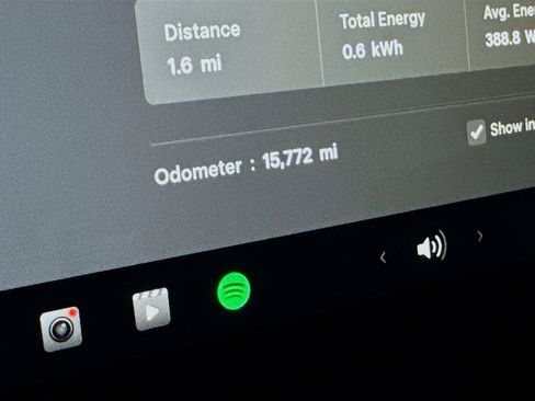 Used 2025 Tesla Model 3 Long Range image 12